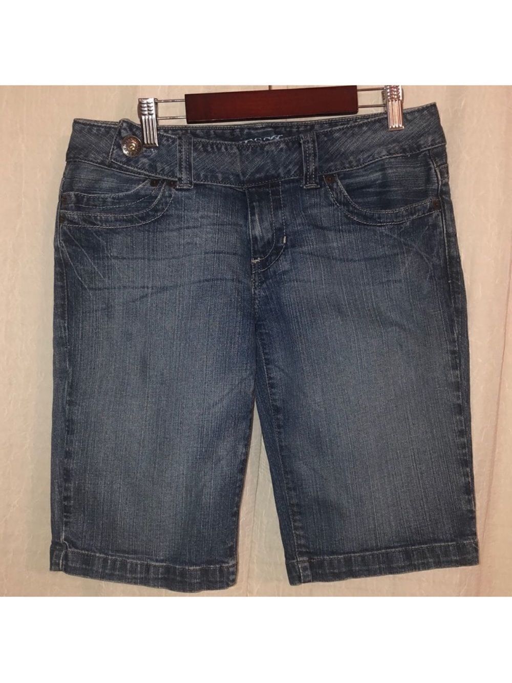 Guess 29 Low Rise Blue Denim Bermuda Shorts